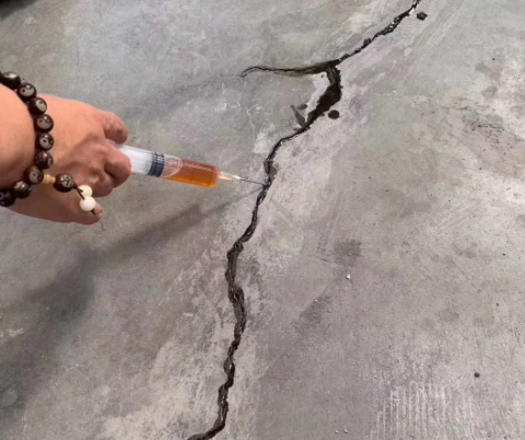 松北混凝土裂缝修补技术详解​